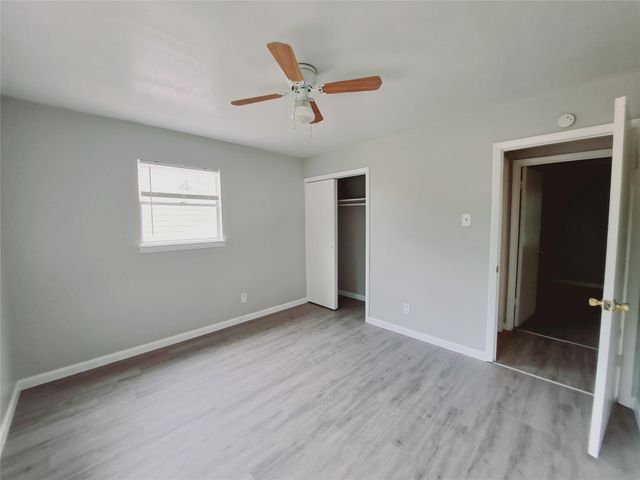 633 Rutgers Drive, Lancaster, TX 75134