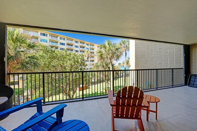 1167 Hillsboro Mile 206, Hillsboro Beach, FL 33062