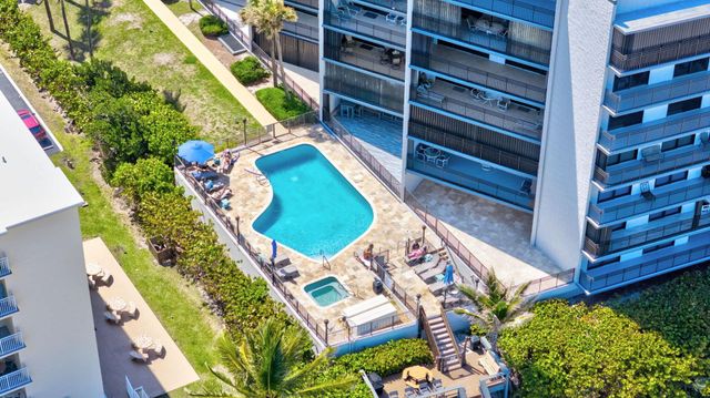 1167 Hillsboro Mile 206, Hillsboro Beach, FL 33062