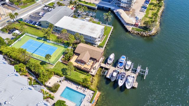1167 Hillsboro Mile 206, Hillsboro Beach, FL 33062