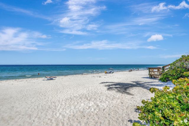 1167 Hillsboro Mile 206, Hillsboro Beach, FL 33062