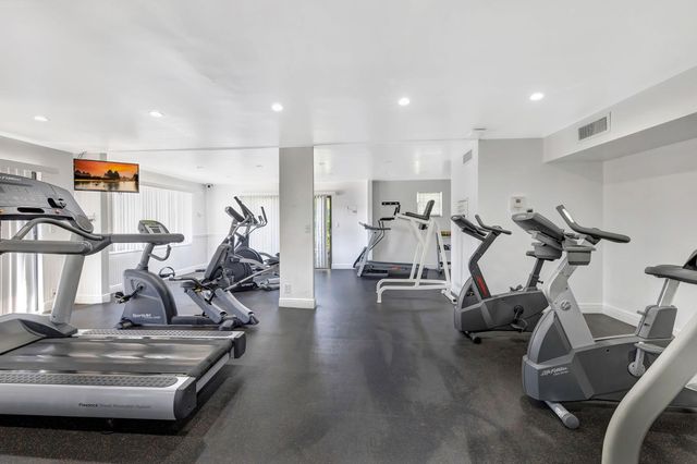 1167 Hillsboro Mile 206, Hillsboro Beach, FL 33062