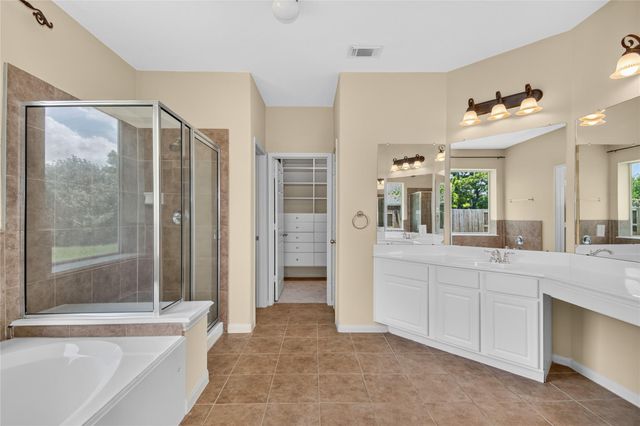 4707 Lakes Of Pine Forest Court, Houston, TX 77084
