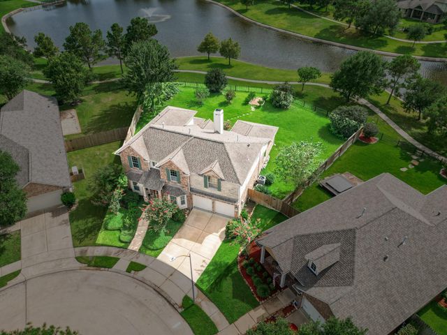 4707 Lakes Of Pine Forest Court, Houston, TX 77084