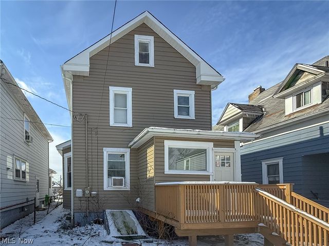 1243 Oakgrove Avenue, Steubenville, OH 43952