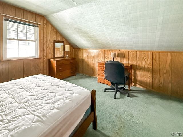 128 Northfield Drive, Clay, NY 13212