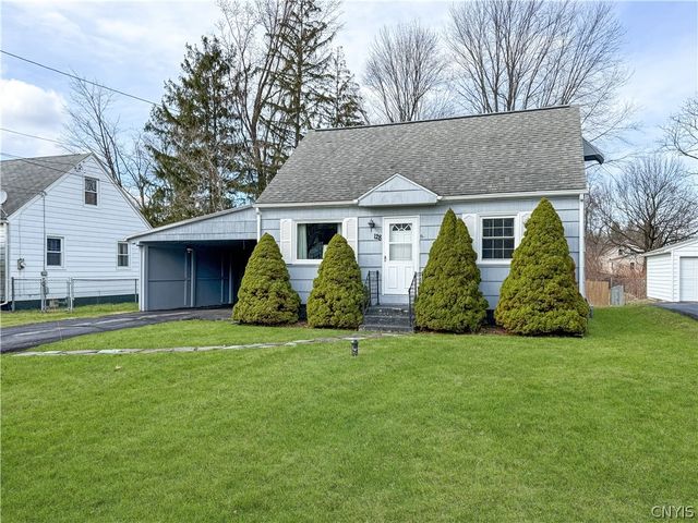 128 Northfield Drive, Clay, NY 13212
