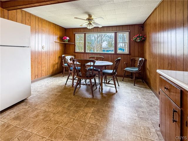 128 Northfield Drive, Clay, NY 13212