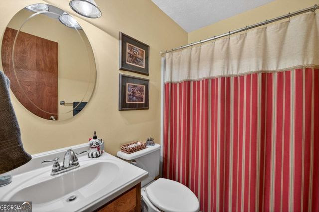 1750 Dickson Road, Rutledge, GA 30663