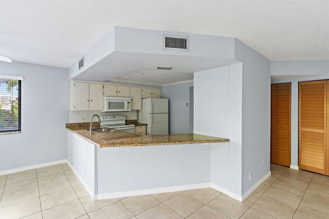 1605 S U.s. Highway 1 F 106, Jupiter, FL 33477