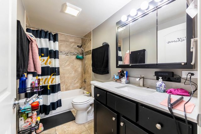 16641 Paulina Street, Markham, IL 60428