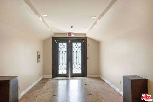 9049 Alcott Street 305, Los Angeles, CA 90035