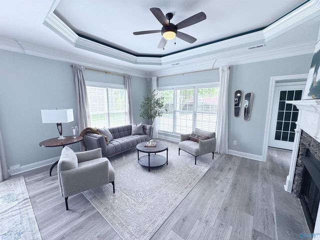 6327 Central Park Lane NW, Huntsville, AL 35806