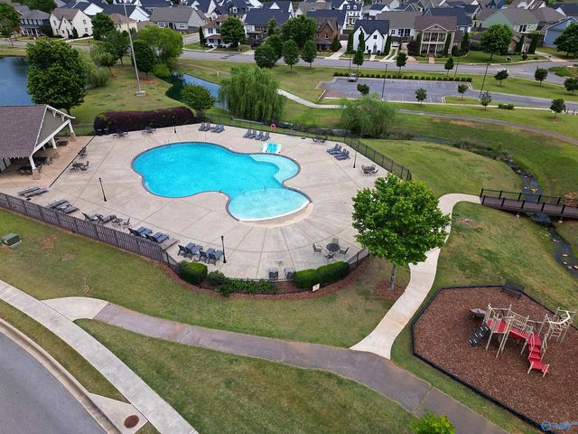 6327 Central Park Lane NW, Huntsville, AL 35806