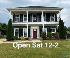 6327 Central Park Lane NW, Huntsville, AL 35806