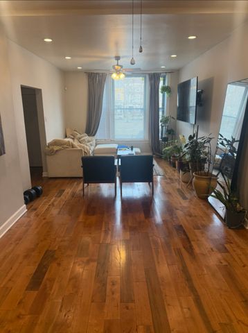 1649 W Garfield Boulevard 1, Chicago, IL 60636