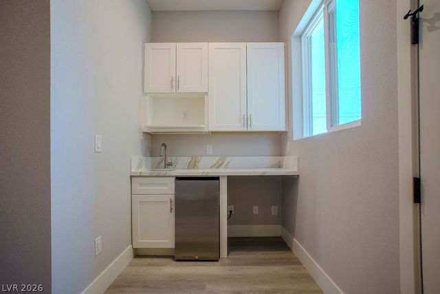 1860 Old West Avenue, Pahrump, NV 89048