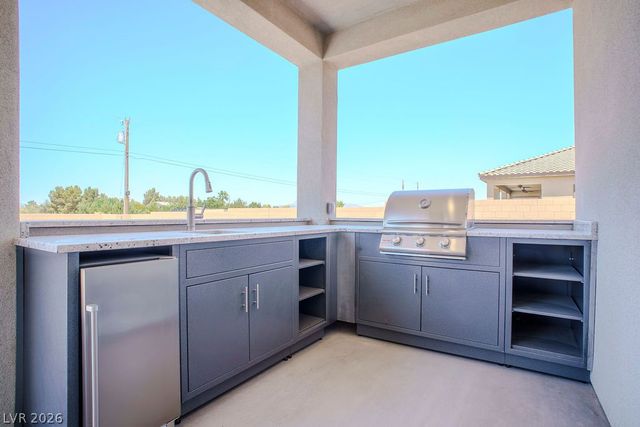 1860 Old West Avenue, Pahrump, NV 89048