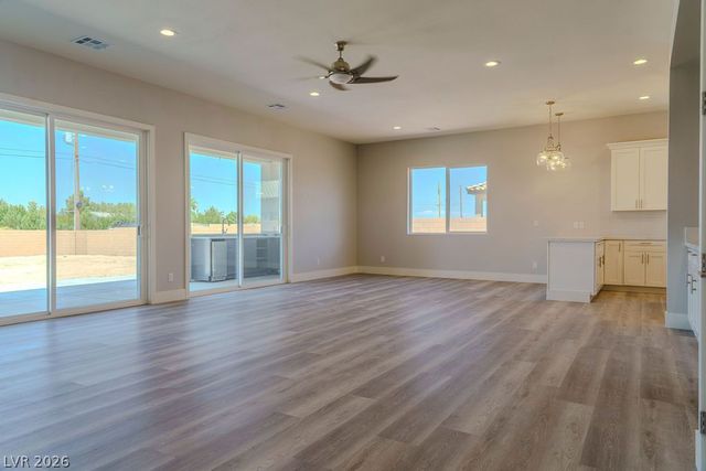 1860 Old West Avenue, Pahrump, NV 89048