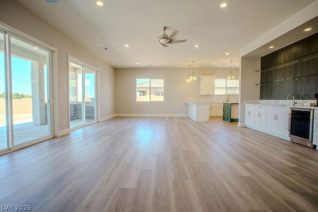 1860 Old West Avenue, Pahrump, NV 89048