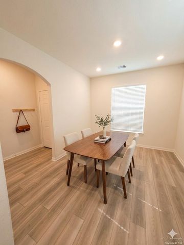 409 Amberwood Park Drive, Katy, TX 77493