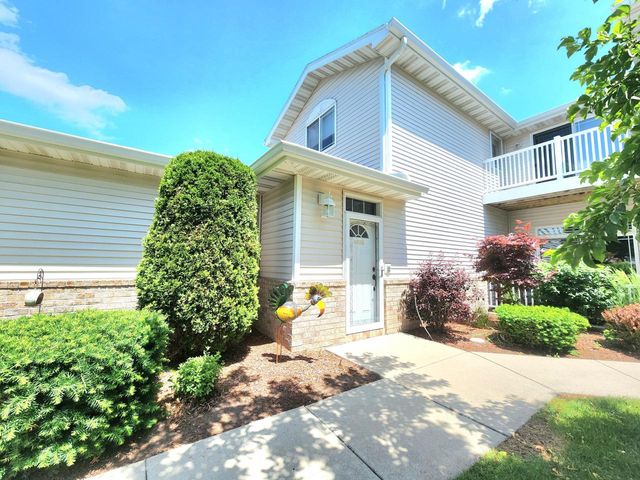4023 Hazelnut COURT, Sheboygan, WI 53081
