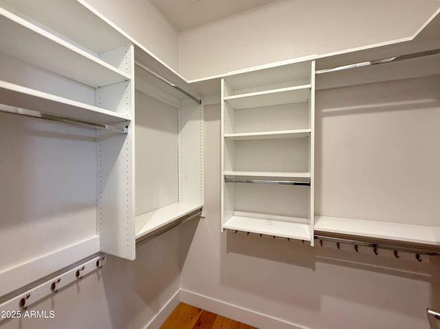 3131 N Central Avenue 7004, Phoenix, AZ 85012