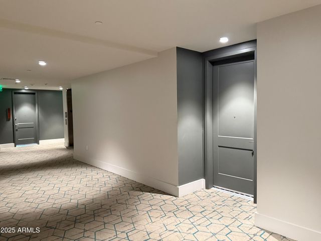 3131 N Central Avenue 7004, Phoenix, AZ 85012