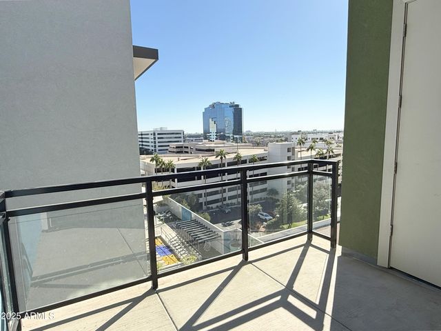 3131 N Central Avenue 7004, Phoenix, AZ 85012