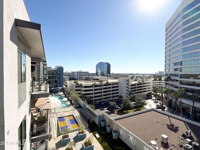 3131 N Central Avenue 7004, Phoenix, AZ 85012