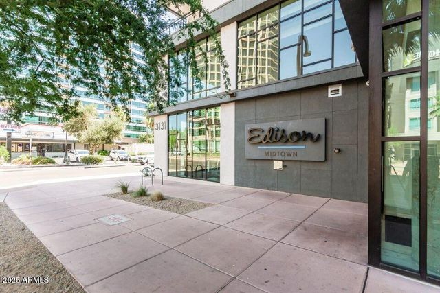 3131 N Central Avenue 7004, Phoenix, AZ 85012