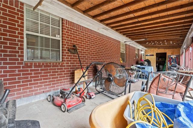 6901 Forest Glenn Court, Irvington, AL 36544