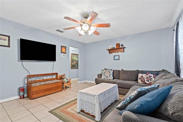 6901 Forest Glenn Court, Irvington, AL 36544