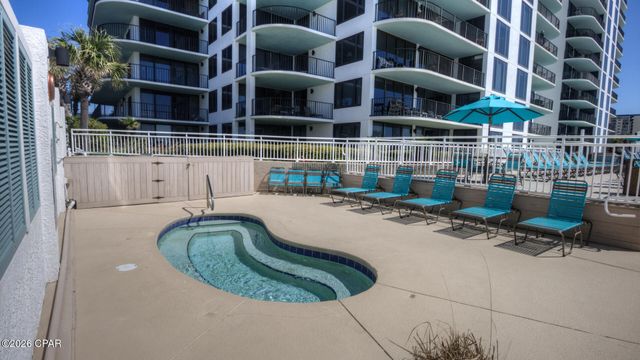 6201 Thomas Drive 406, Panama City, FL 32408