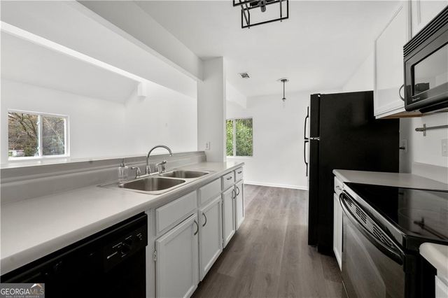 5780 Bearing Way, Atlanta, GA 30349