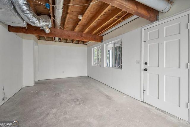 5780 Bearing Way, Atlanta, GA 30349