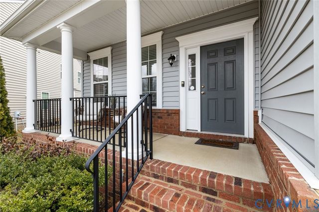 8838 Thorneshire Cir, Mechanicsville, VA 23116