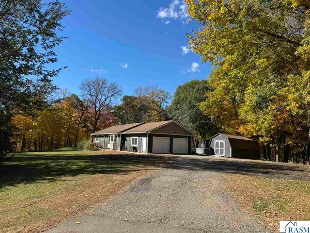 57396 181 Lane, Mankato, MN 56001