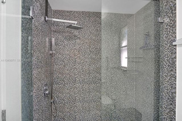 747 Michigan Ave 201, Miami Beach, FL 33139