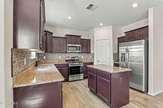 14760 BOER TRAIL Avenue, El Paso, TX 79938