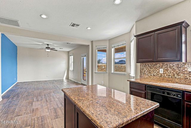 14760 BOER TRAIL Avenue, El Paso, TX 79938