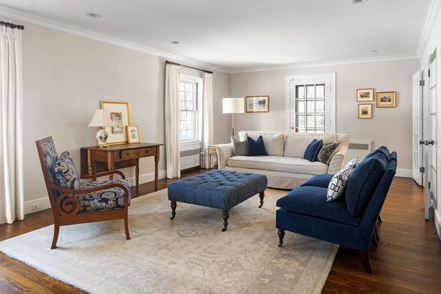 12 Yale St, Winchester, MA 01890