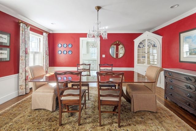 12 Yale St, Winchester, MA 01890