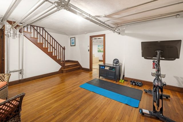 12 Yale St, Winchester, MA 01890