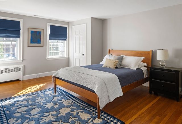 12 Yale St, Winchester, MA 01890