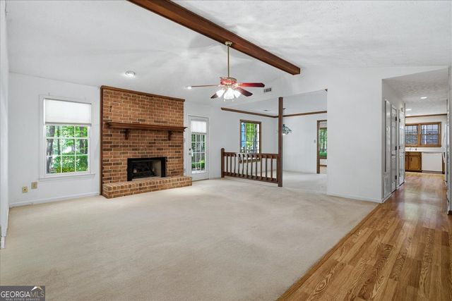 124 Crofts Corner, Peachtree City, GA 30269