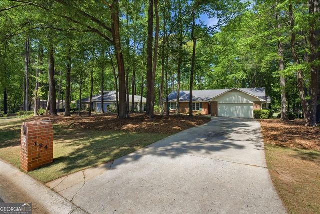 124 Crofts Corner, Peachtree City, GA 30269