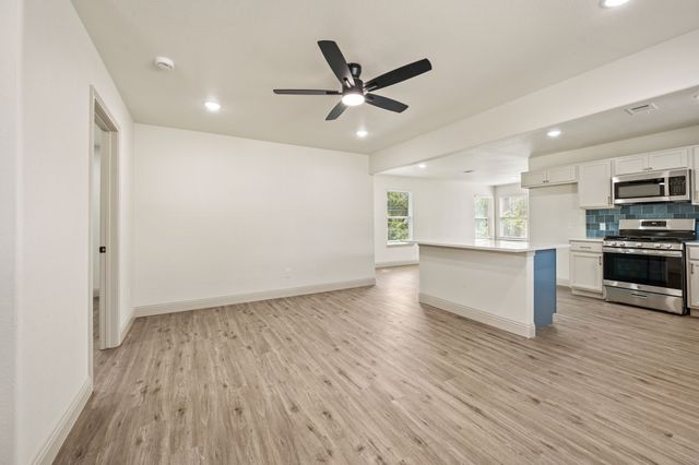 5008 Nadine Drive, Haltom City, TX 76117