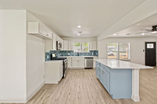 5008 Nadine Drive, Haltom City, TX 76117