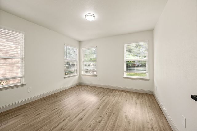 5008 Nadine Drive, Haltom City, TX 76117